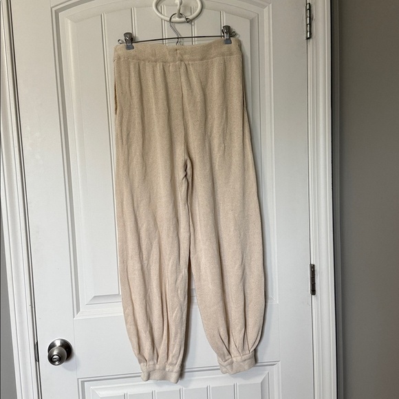 Free People Beach - Living In This Sweater Set PANTS ONLY - Cream - Size Small - Picture 7 of 10